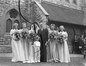 World War Two Ww2 Second World War Collection: The wedding of Mr Albert Victor Phipps and Miss Ivy Florence Morgan in Eltham, Kent