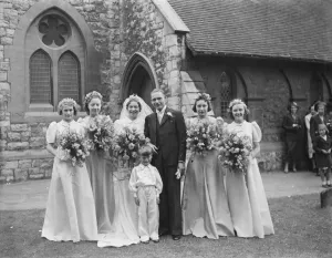 The wedding of Mr Albert Victor Phipps and Miss Ivy Florence Morgan in Eltham, Kent