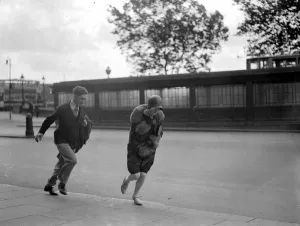 Wind and rain scene at Blackfriars. 7 July 1929