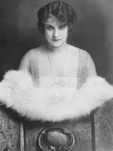 Young Woman Prints: Winner of ? 10, 000 in state lottery. Mme Fritzi Rosenthal, wife of Austria