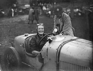 Woman racing motorist Mrs J Houldsworth drives dead husbands car in Shelsley Walsh hill climb