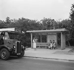 Public Transport Prints: Workers on top of a bus shelter in Chislehurst, Kent. 1936