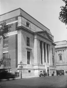 Where World Economic Conference will meet. The new building of the Geological Museum