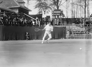 The worlds lawn tennis championships at Brussels. M Vandenbemden ( Belgium ) in play