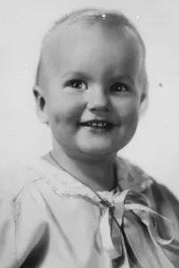 One year old royalty awarded first prize in baby competition